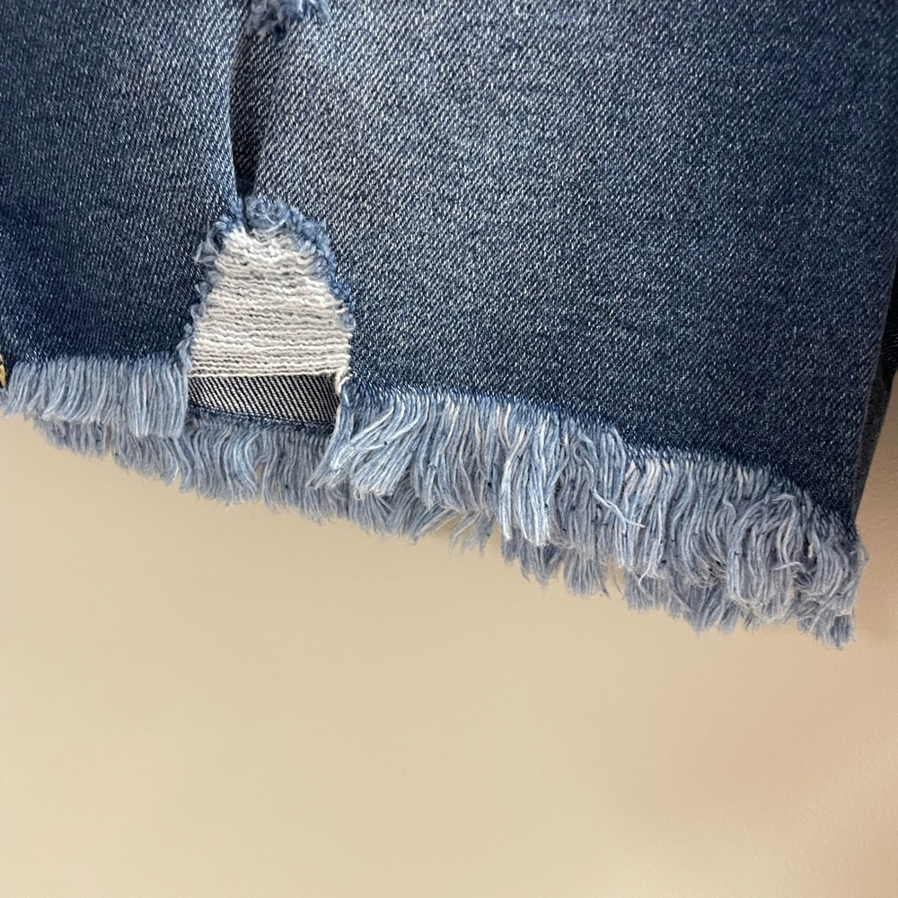 Kancan By Maurice’s Front Button Jean Shorts Dist… - image 3